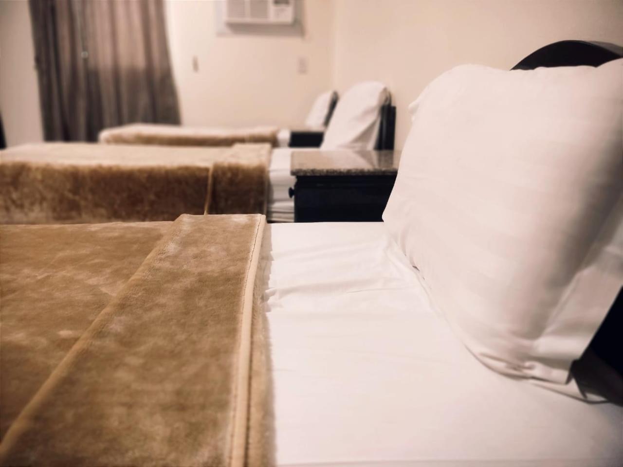 Hotel Al Safwa Suits *